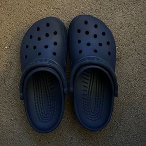Navy Crocs Women’s 8